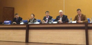 Együtt korszerűsítené a Hidegség–Gyergyódamuk közti utat Hargita és Neamț megye
