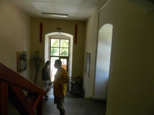 Használatba vehetné a Schola vendégházat Gyergyószárhegy