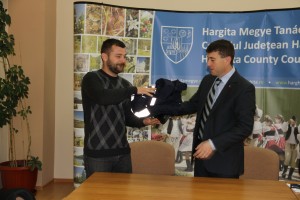 Hargita Megye Tanácsa idén százezer lejjel támogatta az önkéntes tűzoltókat
