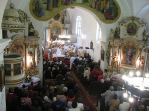 Megáldották a felújított tekerőpataki templomot