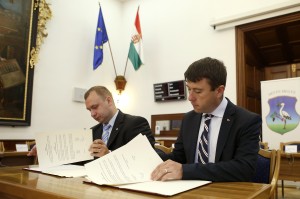 Hargita megye a magyarországi Heves testvérmegyéje lett