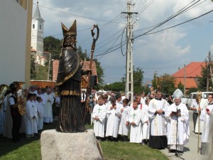 Közös felelősség az egyházi vezető példájának követése