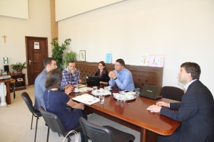 A vállalkozói és a turisztikai potenciál fejlesztéséről értekeztek a megyeházán