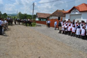 Többfunkciós épületet adtak át Nyikómalomfalván