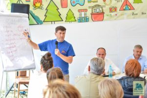 A fiatalokat érintő dokumentumot szavaztak meg Borboly Csaba javaslatára a SIC Feszten
