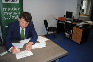 Borboly Csaba a magyarországi kvótareferendumon való részvételre buzdít minden magyar állampolgárságú Hargita megyei lakost