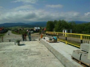 Szerződésbontásra készül a megyei tanács a csicsói Olt-híd építőjével