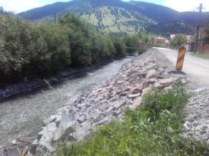 Jól haladnak Hidegségen az árvíz által megrongált útszakasz helyreállításával