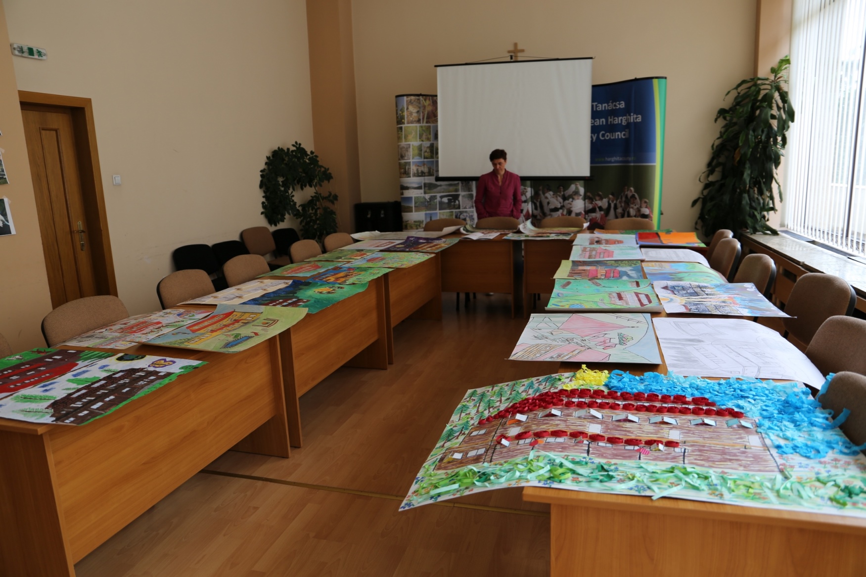 Csíkkarcfalvi diákok nyertek táborozást a hatos villában