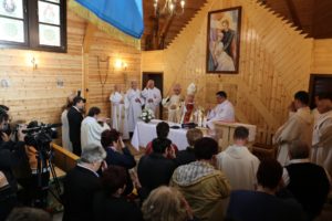 Ragaszkodnunk kell őseink hitéhez és a Hargitához