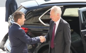 Hans Klemm amerikai nagykövet Hargita Megye Tanácsához látogatott