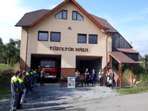 Tűzoltó felszereléseket adtak át Székelyvarságon