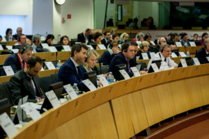 A Székelyföldön maradás titka: EU-s szintű stratégia az agyelszívás ellen