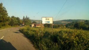 Lefestették a magyar feliratot Etéden