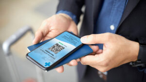 Változott a határon beutazáskor kért digitális Covid-igazolvány érvényességére vonatkozó szabály
