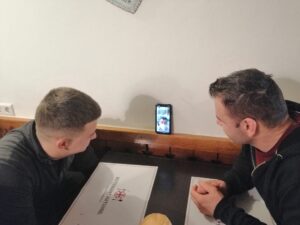 Hargita megyei önkéntes tűzoltók is segítenek az ukrajnai menekülteknek