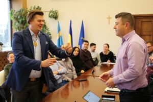 Grandiózus  hangszerelést adott a Székely himnusznak Cseh István