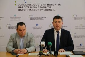 A hősöknek kijár a tisztelet, nemzetiségtől függetlenül!