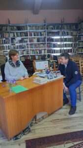 A béke szigete a gyergyóditrói könyvtár