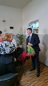 Szépkorú hölgyek köszöntése Csíksomlyón
