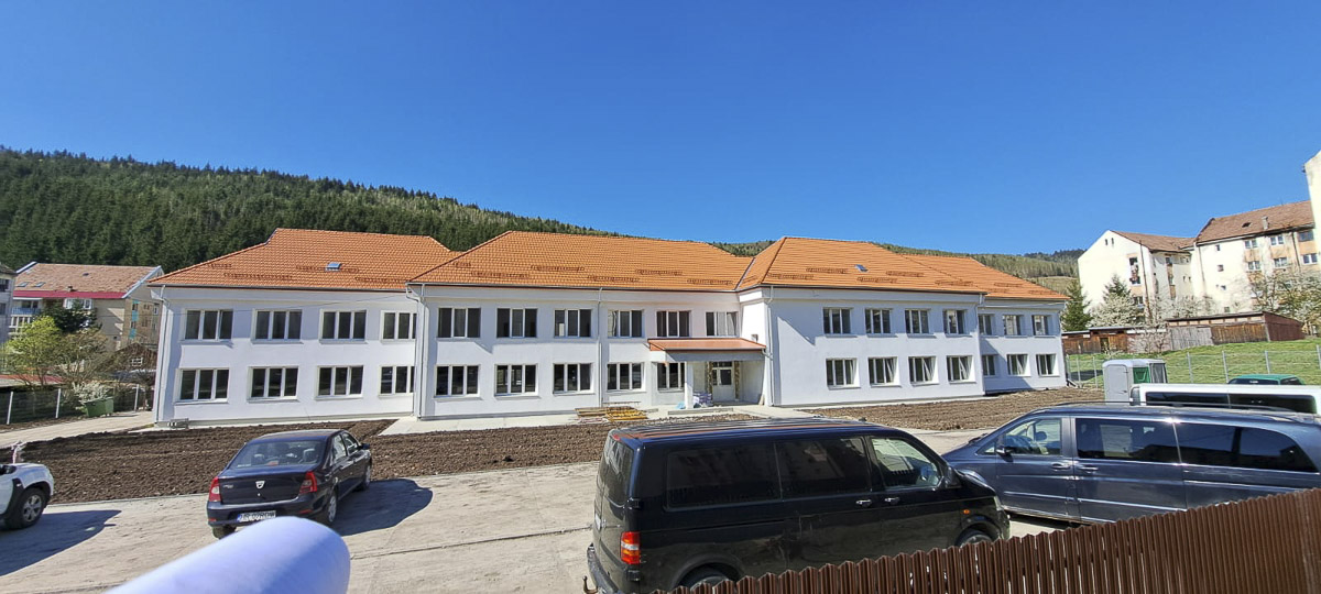 Székhely és szakmai háttér