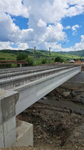 Az első nagyhíd alap elemei helyére kerültek Székelykeresztúr és Betfalva között