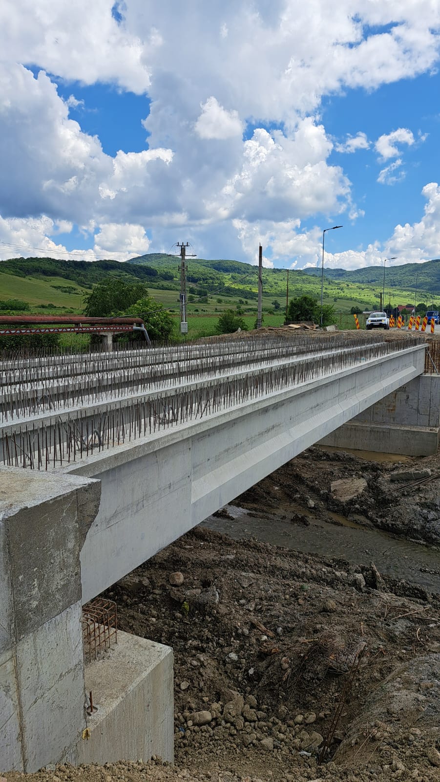 Az első nagyhíd alap elemei helyére kerültek Székelykeresztúr és Betfalva között