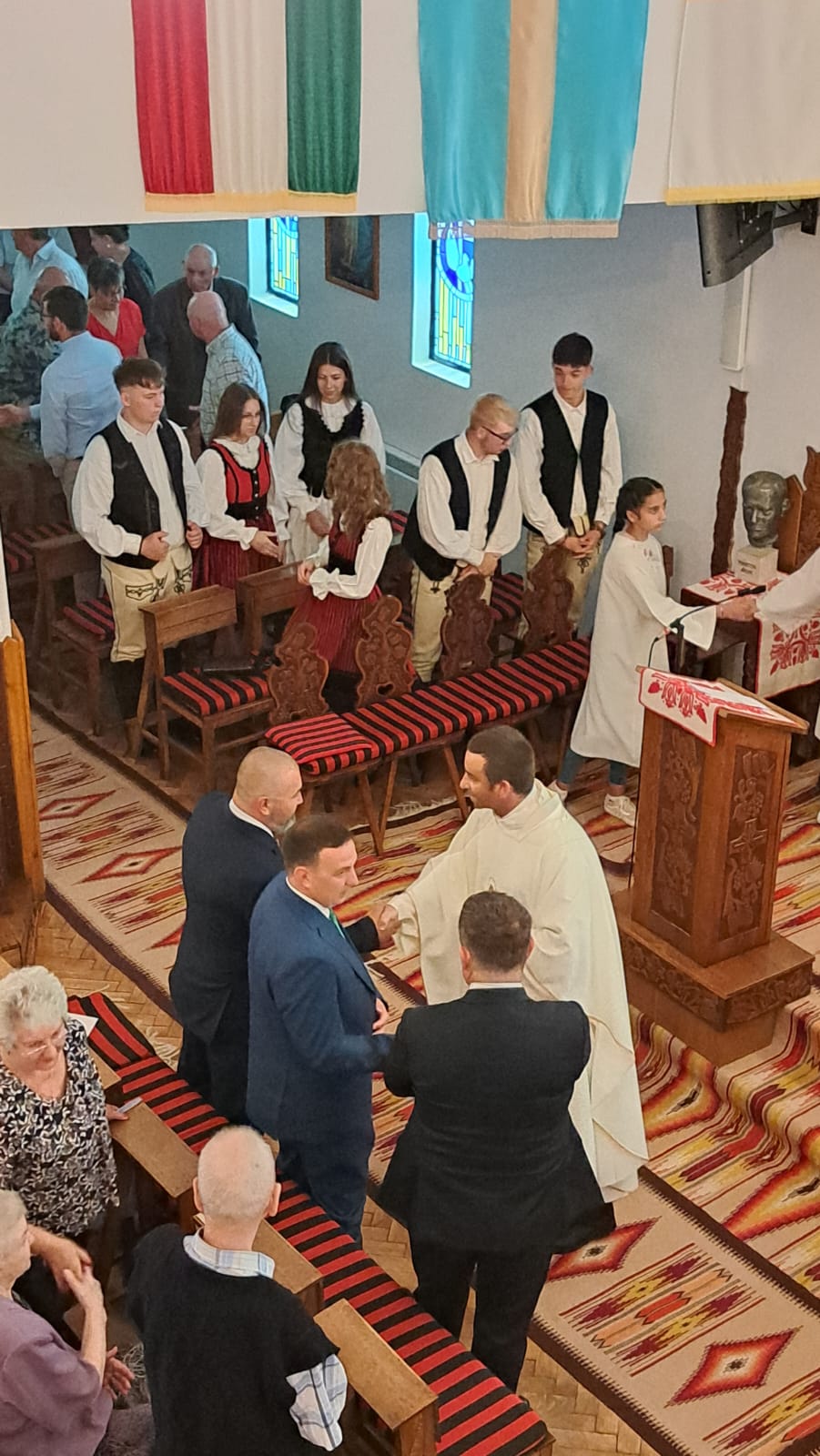 Ünnepi szentmise a tusnádfürdői Kisboldogasszony templomban