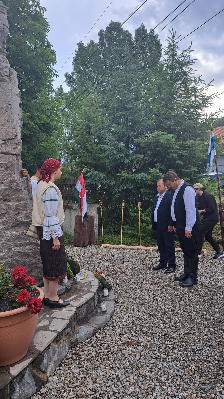 Mi, magyarok mindig képesek vagyunk felállni és újrakezdeni!