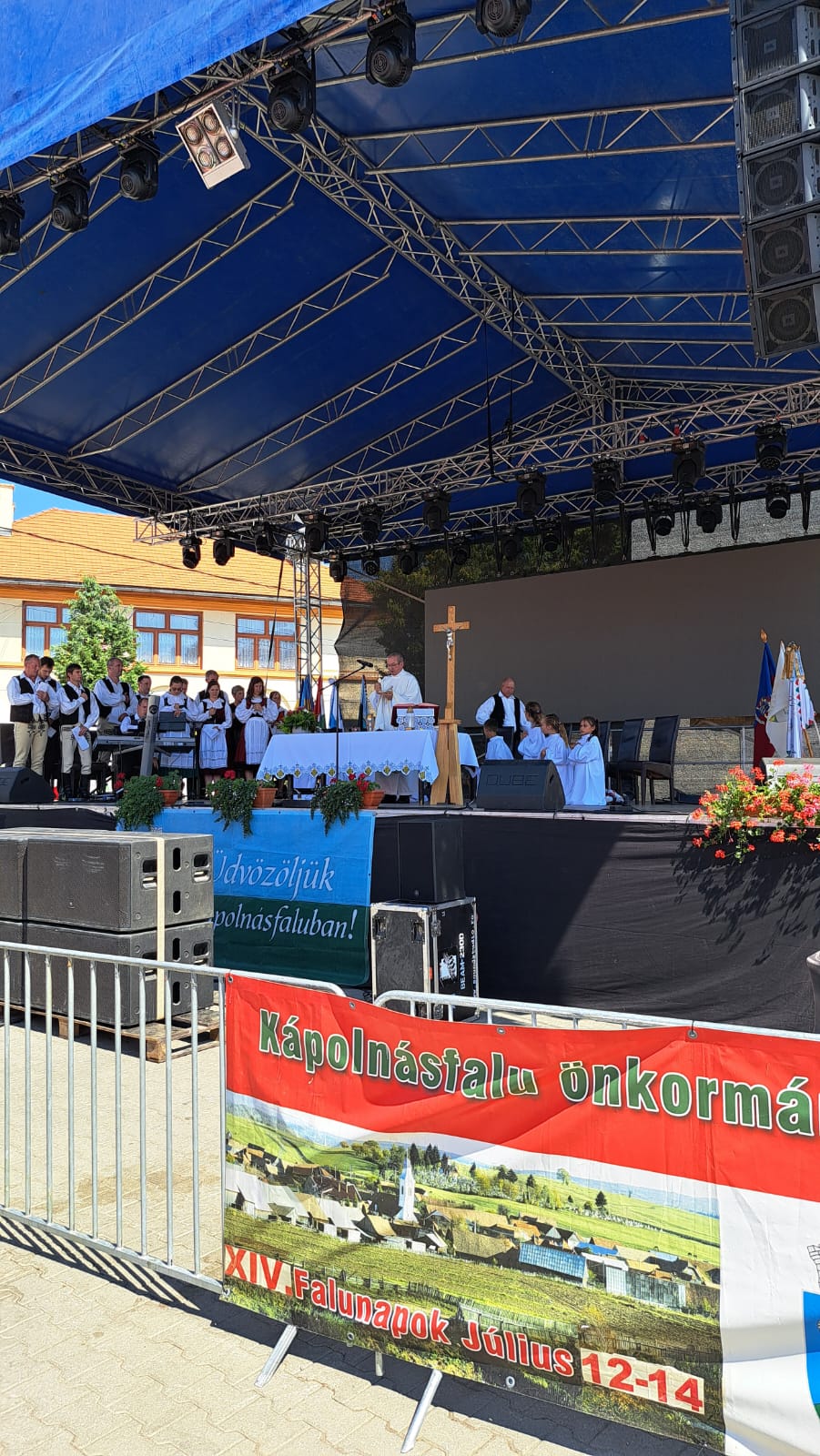 Kápolnásfalun zajlik az élet! Ünnepi szentmise a XIV. falunapok keretén belül