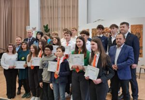 Elismerés a tanulmányi versenyek legjobbjainak Csík-térségben