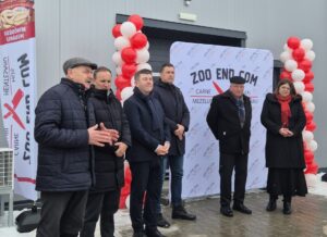 Székelyföldi jó példa: új húsfeldolgozó üzemet avattak Csíkszentmiklóson