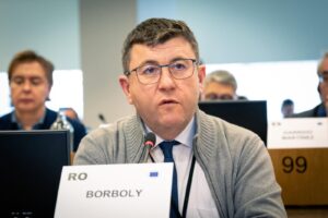 Az EU stratégiája akkor ér valamit, ha a magyar közösségekhez is eljut