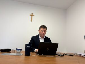 Brüsszelből Hargitába: miért harcolok azért, hogy a szegény embereket ne hagyjuk magukra