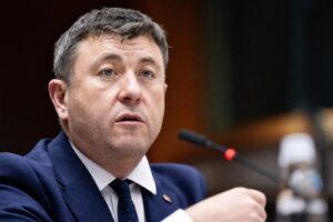 Az uniós csatlakozást a helyi önkormányzatokkal együtt kell felépíteni