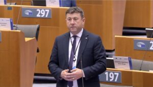 Brüsszelben elfogadták: a helyi értékeknek arányos szabályok járnak